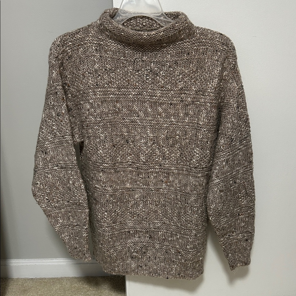 women’s Brown Knit Alps Sweater Size small